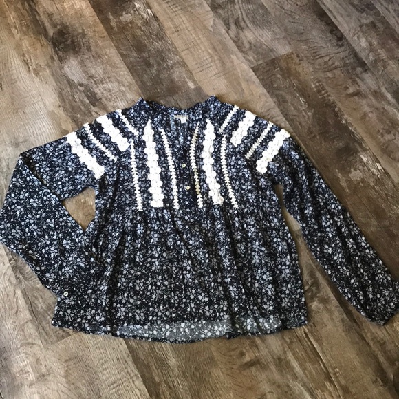 Umgee boho peasant top!